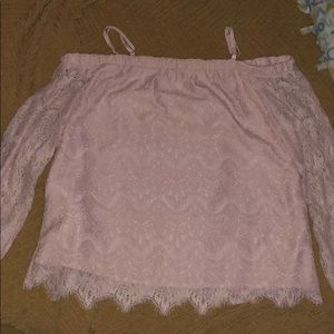 Off the shoulder long sleeve lace shirt